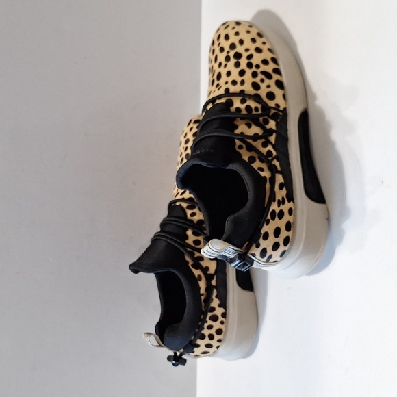 Mark Nason Mayfair Black Animal Print Slip-on Casual Tennis Shoe Sneakers Sz.6.5 - Picture 7 of 11